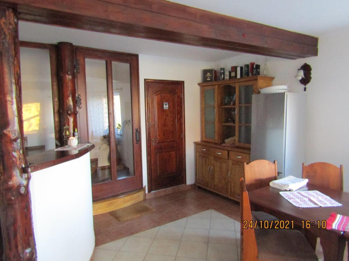 Ograda De La Munte Villa Törcsvár Kültér fotó